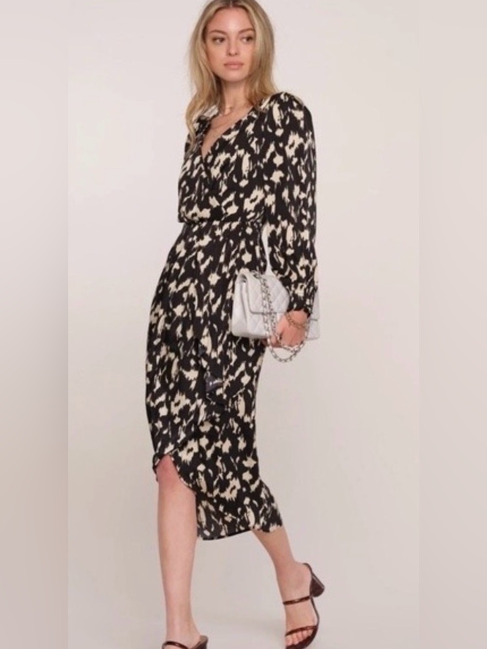 Heartloom Misa Midi Dress Size small Black and Tan Long Sleeve